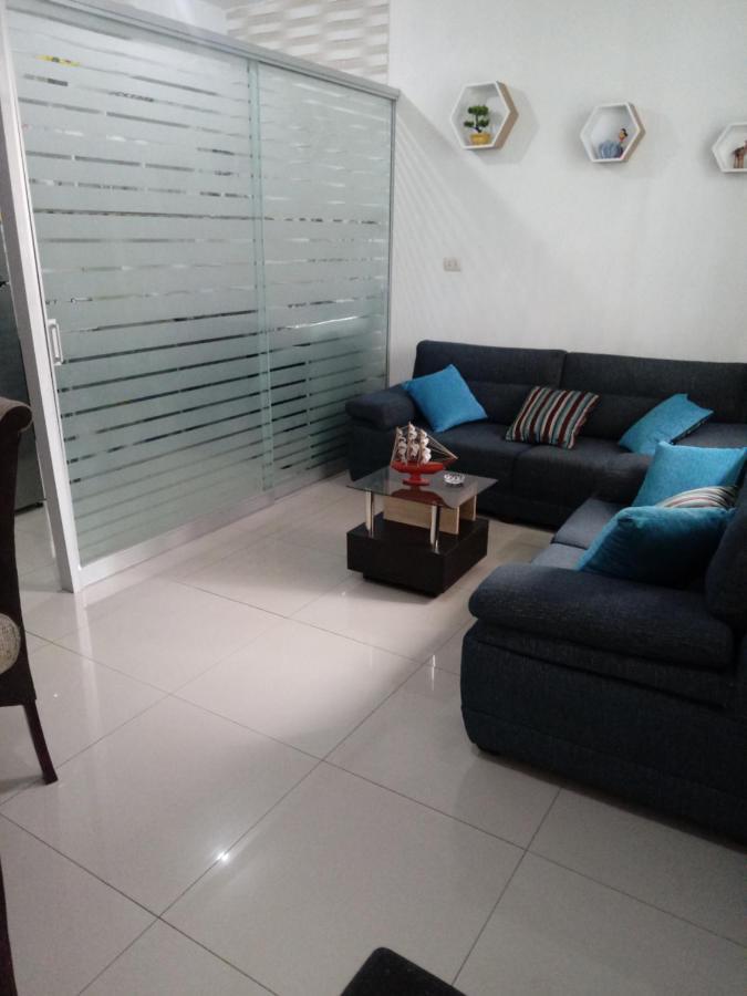 Departamento Con Servicios Incluidos, Equipado *